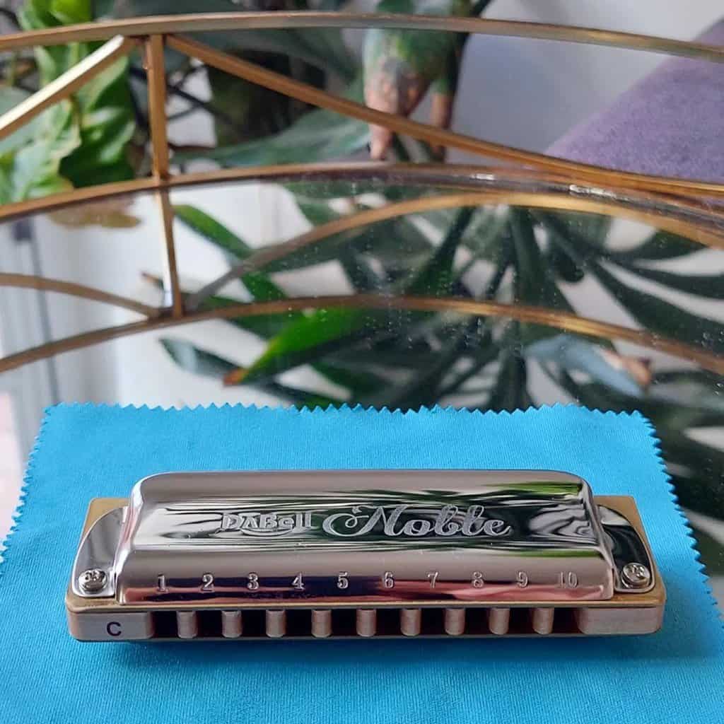 How To Tune A Harmonica And Keep It In Tune: Simple Guide