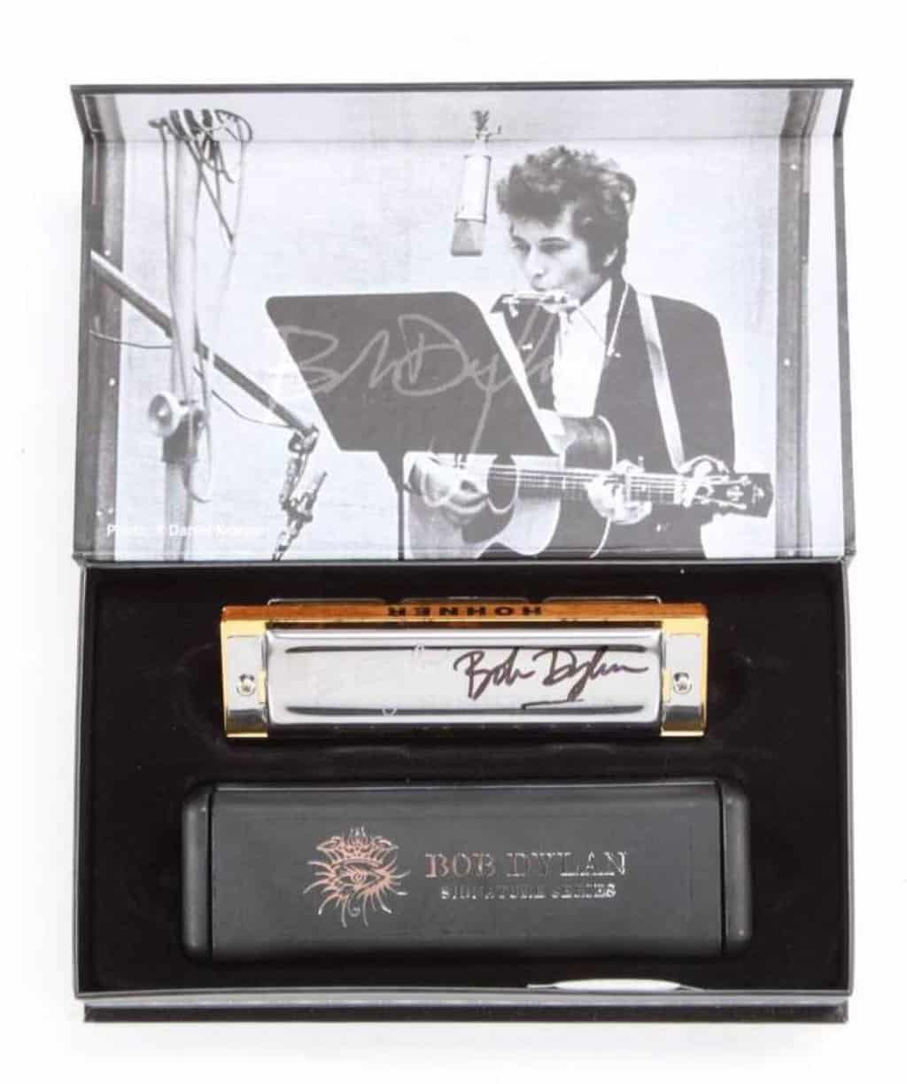 Bob Dylan'S Preferred Harmonica Brands