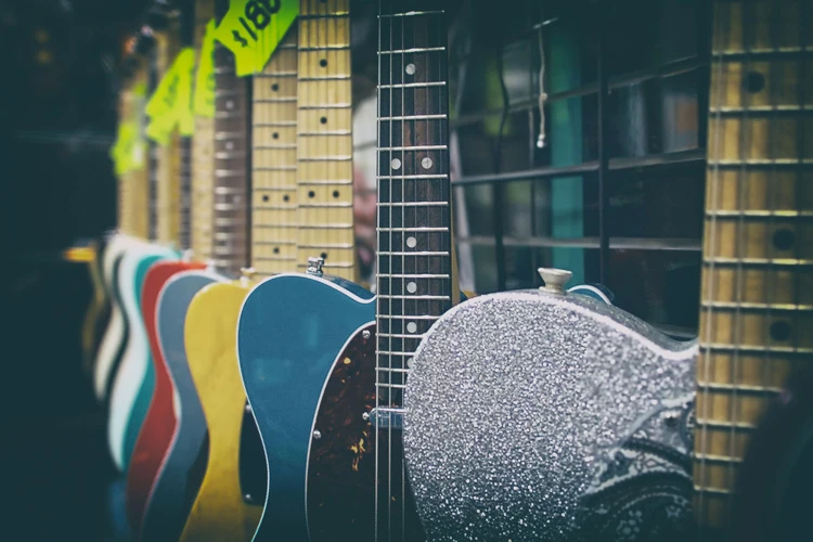Challenges Facing Electric Guitars In Country Music