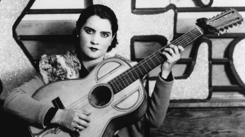 Maybelle Carter: The Mother Of Country Music Guitar